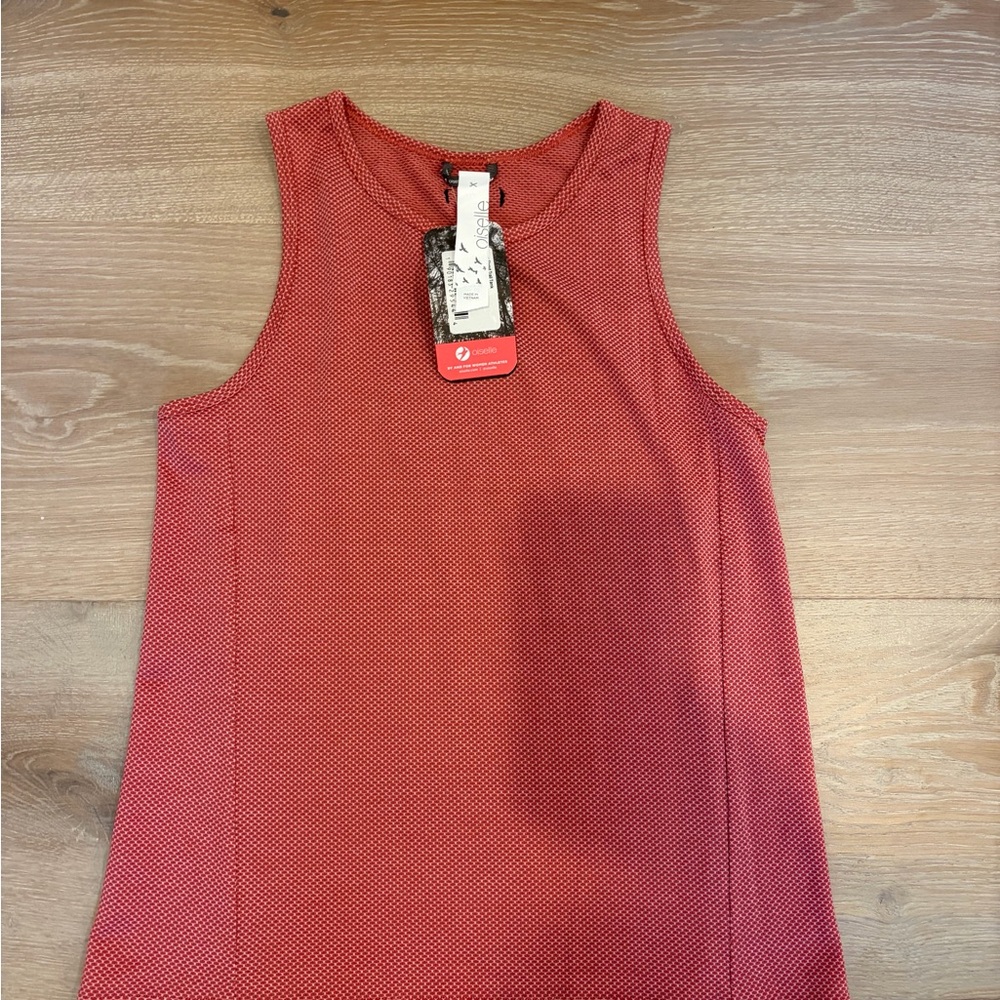 Oiselle Flyout Trail Tank